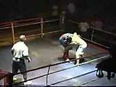 MAHONEY IS A EAKLING |  Bring it on FEKLAAR.I'll beat you like thus dude beat...