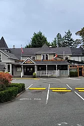 Victoria Island beer |  Ooops, my bad.  I did indeed mean Vancouver Island.  Fingers got ahead of my...